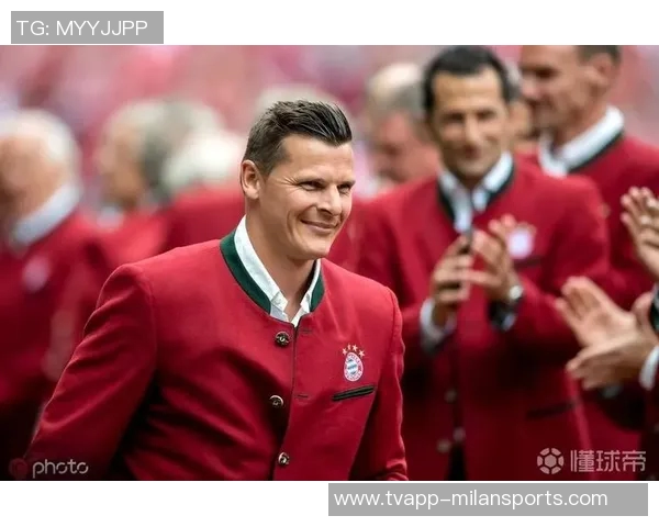 范比滕称赞拜仁阵容实力强大德甲冠军几乎在握 范比滕称赞拜仁阵容实力强大德甲冠军几乎在握