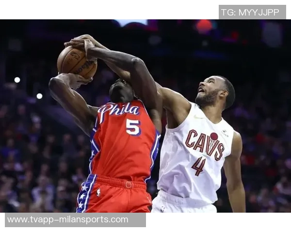 小莫布里半场表现出色7投3中贡献11分3篮板2助攻2盖帽 小莫布里半场表现出色7投3中贡献11分3篮板2助攻2盖帽