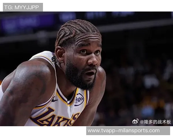 艾顿谈加盟湖人:我来这里是为了实现球队的真正目标而非追求个人数据 艾顿谈加盟湖人:我来这里是为了实现球队的真正目标而非追求个人数据