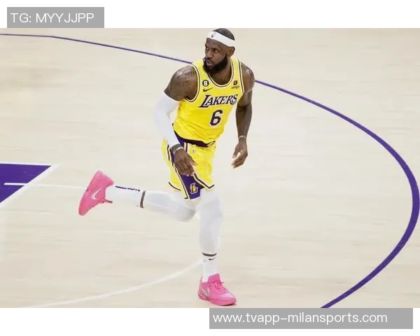 贾勒特阿伦骑士生涯前场篮板数超越詹姆斯跻身队史前十名 贾勒特阿伦骑士生涯前场篮板数超越詹姆斯跻身队史前十名