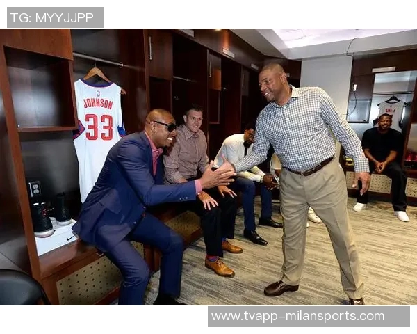 皮尔斯谈约会经历女主持大胆表态若男友坐轮椅我愿意陪伴