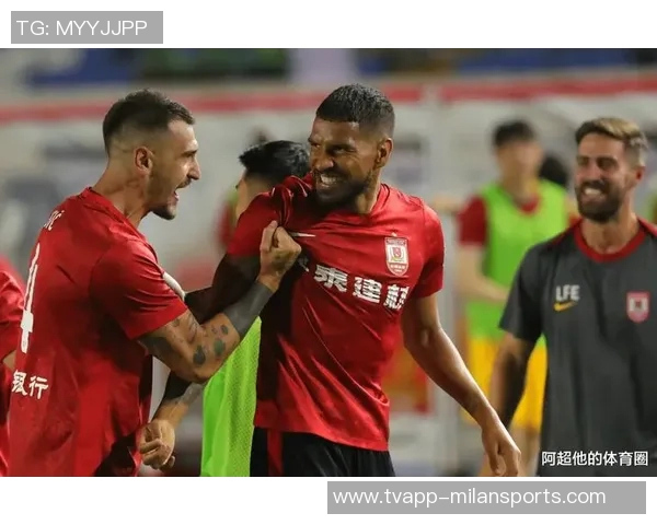 中超联赛进入白热化阶段剩余两轮正倒数球队仅差一分竞争激烈